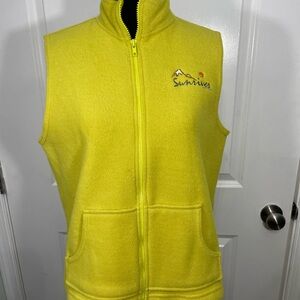 Fundamental Things Yellow Sunriver Fleece Vest Size Medium CB-50